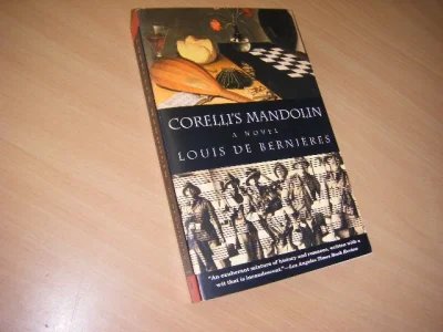 Boek met de titel: Corelli's Mandolin