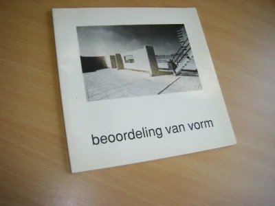 Boek met de titel: Beoordeling van vorm