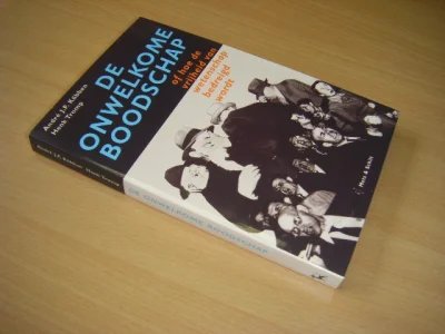 Boek met de titel: De onwelkome boodschap