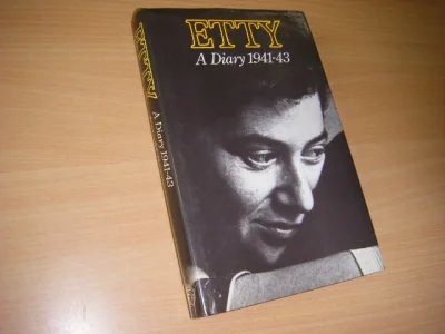 Tweedehands boek: Etty van auteur Etty Hillesum  - Engelstalige uitgave, gebonden met stofomslag. iets stofvlekjes bovensnee, naam voorin, verder in zeer goede staat. 