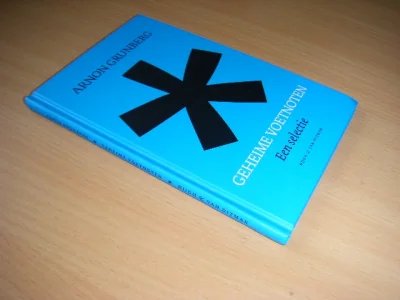 Boek met de titel: Geheime voetnoten