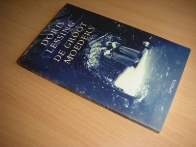 Boek met de titel: De grootmoeders