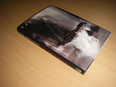 Boek met de titel: Trouble