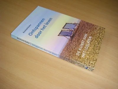 Boek met de titel: Ontspannen door het leven