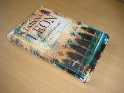 Boek met de titel: Vertrouwelijke zaken