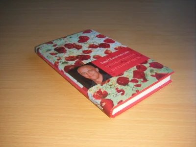Tweedehands boek: Ongeneeslijk optimistisch van auteur Karel Glastra van Loon  - Hardcover met stofomslag, ziet er als nieuw uit!