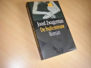 Boek met de titel: De buitenvrouw