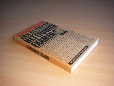 Boek met de titel: Het eeuwige Examen