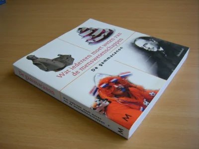 Boek met de titel: Wat iedereen moet weten van de menswetenschappen De gammacanon