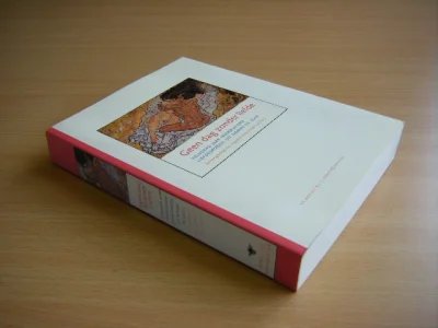 Tweedehands boek: Geen dag zonder liefde van auteur samengesteld; Eddy van Vliet - Paperback met flappen, rechte rug zonder leesvouwen. Stempel voorin. Mooi exemplaar.