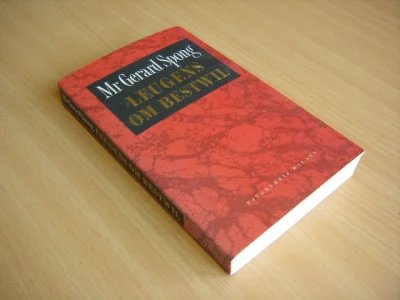 Boek met de titel: Leugens om bestwil