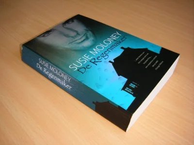Boek met de titel: De Regenmaker