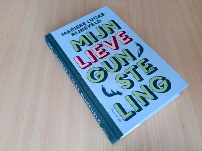 Boek met de titel: Mijn lieve gunsteling