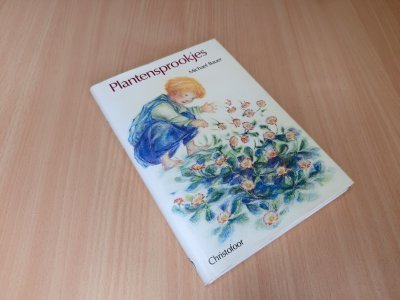 Tweedehands boek: Plantensprookjes van auteur Michael Bauer - Hardcover met stofomslag in zeer goede conditie. Binnenin onbeschreven en netjes.