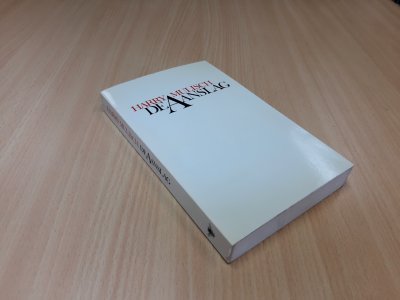 Boek met de titel: De aanslag