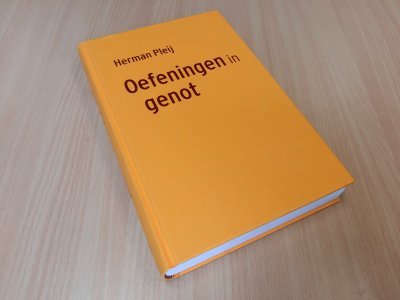 Boek met de titel: Oefeningen in genot. Liefde en lust in de late Middeleeuwen
