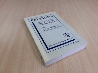 Boek met de titel: Palestina
