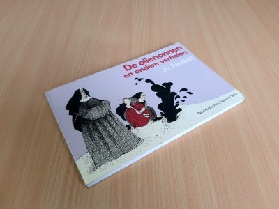 Boek met de titel: De olienonnen en andere verhalen