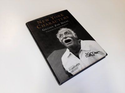 Tweedehands boek: New York Characters van auteur Gillian Zoe Segal - Engelstalige hardcover met stofomslag.