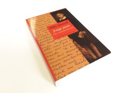 Boek met de titel: Jonge jaren