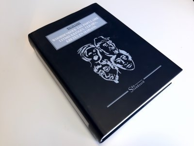 Boek met de titel: Woordenboek van populaire uitdrukkingen, clichés, kreten en slogans