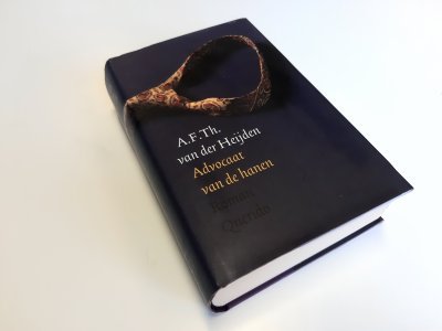 Boek met de titel: Advocaat van de hanen