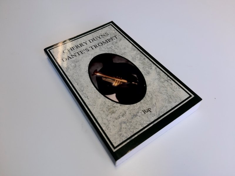 Boek met de titel: Dante's trompet