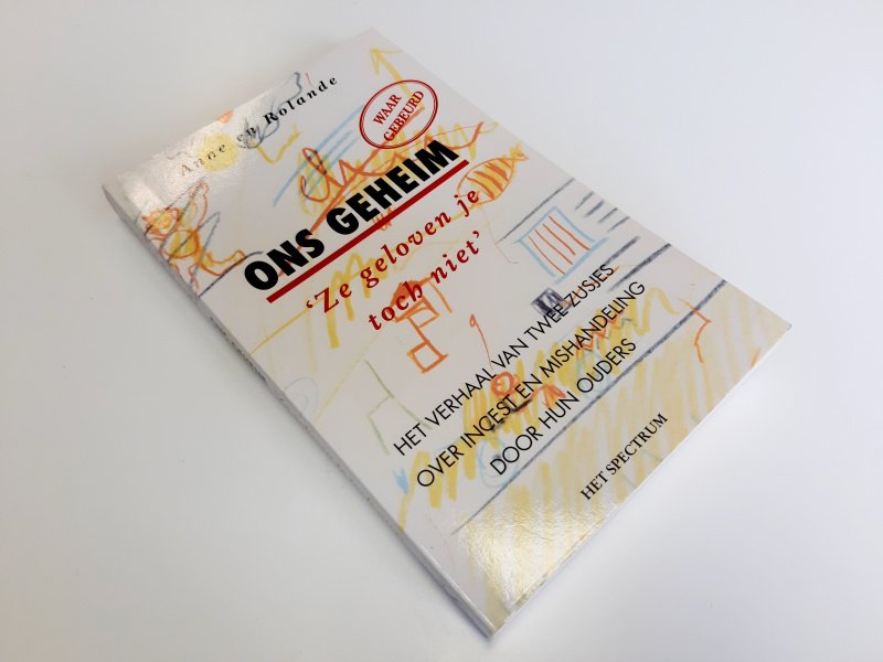 Boek met de titel: Ons geheim