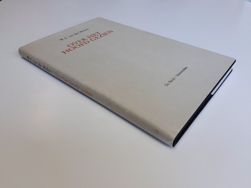 Boek met de titel: Over het hoofd gezien