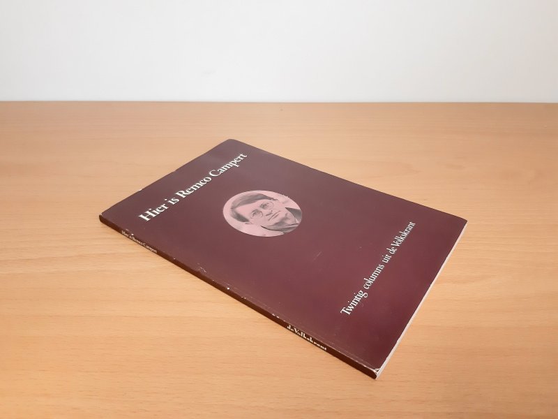 Tweedehands boek: Hier is Remco Campert, twintig columns uit de Volkskrant van auteur Remco Campert - Paperback met slijtage randen kaft en rug. Binnenzijde onbeschreven en netjes.