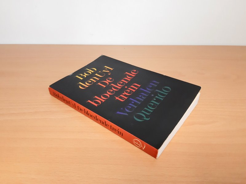 Boek met de titel: De bloedende trein