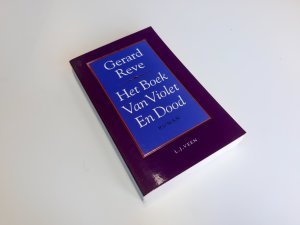 Boek met de titel: Het boek van violet en dood