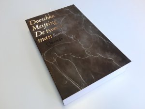 Boek met de titel: De tweede man