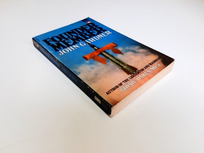 Boek met de titel: Founder Member