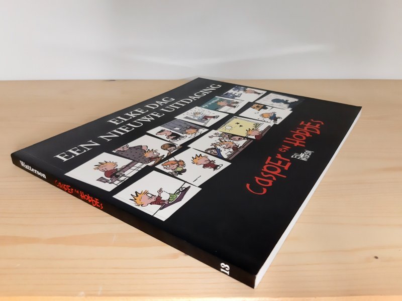 Boek met de titel: Casper en Hobbes, elke dag een nieuwe uitdaging