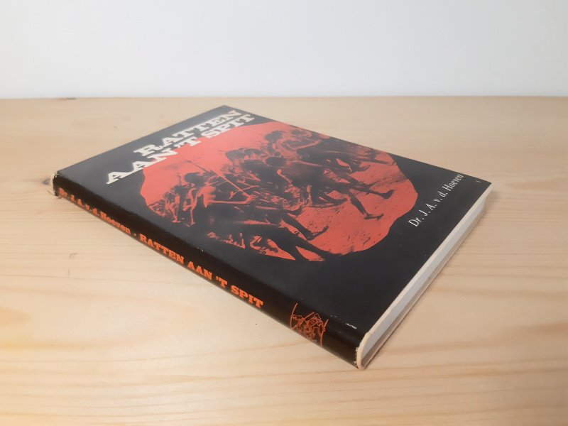 Boek met de titel: Ratten aan 't het spit