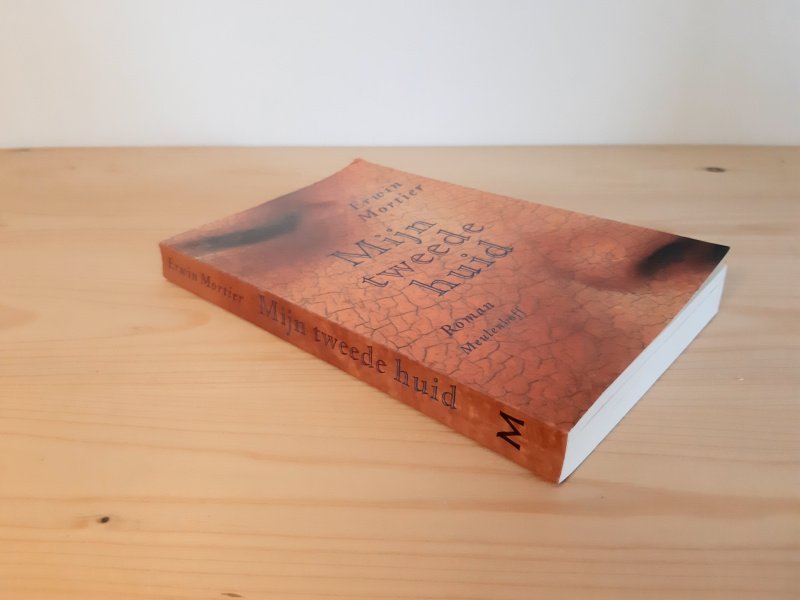 Boek met de titel: Mijn tweede huid