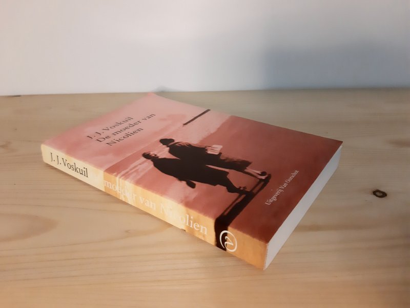 Boek met de titel: De moeder van Nicolien