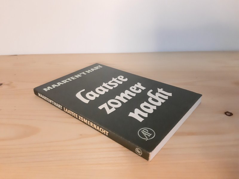 Boek met de titel: Laatste zomernacht