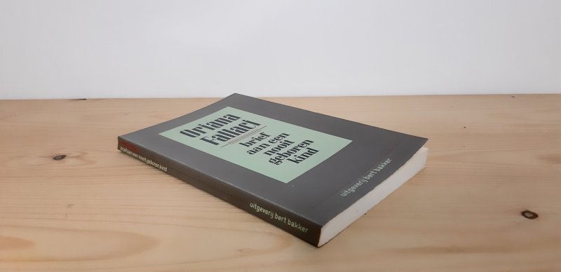 Boek met de titel: Brief aan een nooit geboren kind