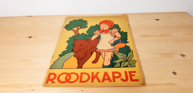 Boek met de titel: Roodkapje
