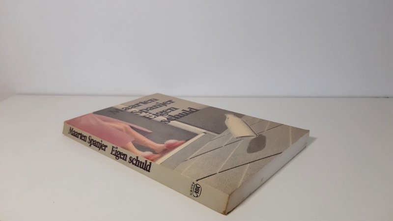 Boek met de titel: Eigen schuld