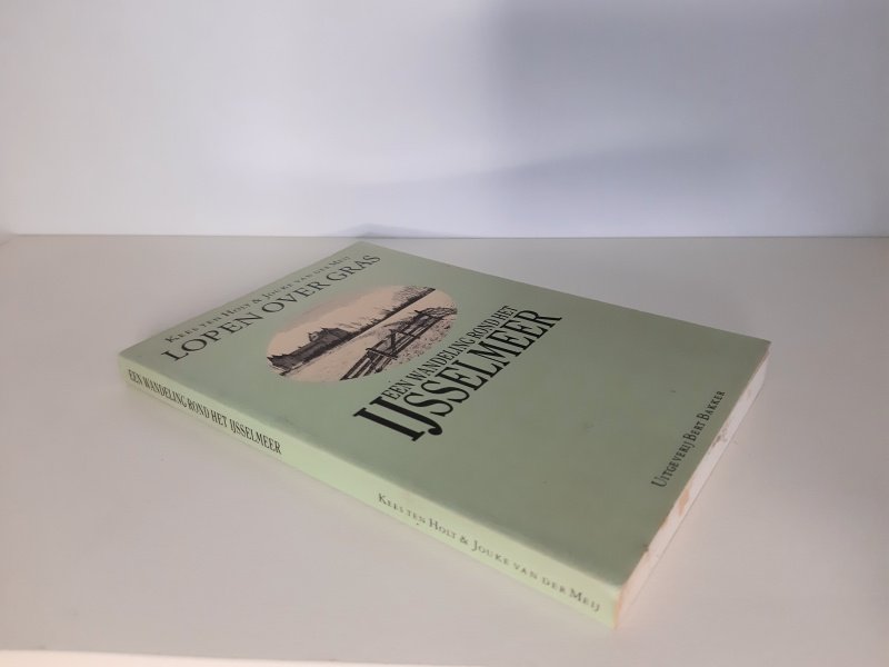 Boek met de titel: Lopen over Gras