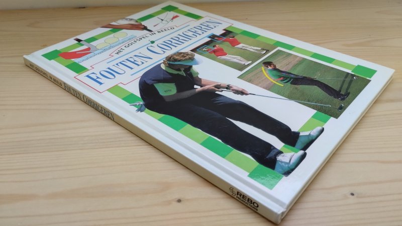 Tweedehands boek: fouten corrigeren - Het golfspel in beeld van auteur Chris Perfect - Hardcover, in zeer goede staat. Netjes en onbeschreven. Voor de serieuze golfer