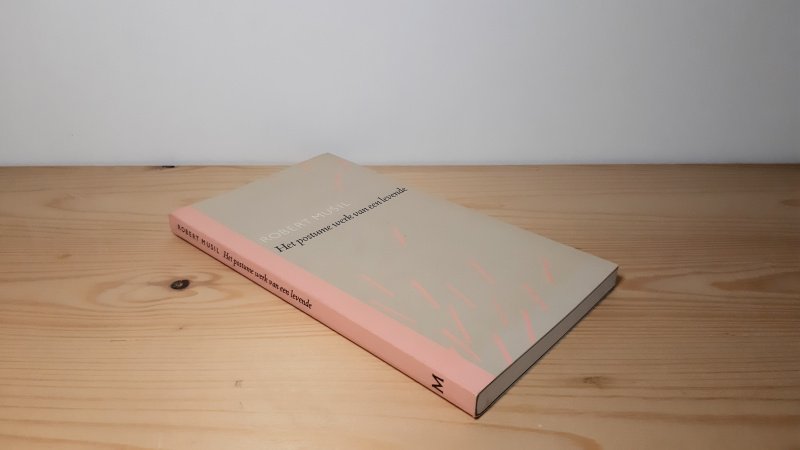 Boek met de titel: Het posthume werk van een levende