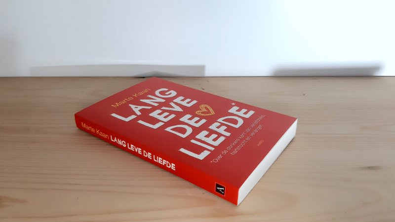 Boek met de titel: Lang leve de liefde