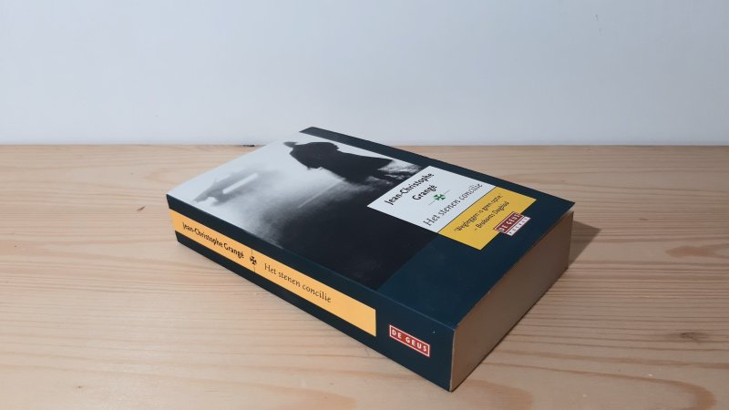 Boek met de titel: Het stenen concilie