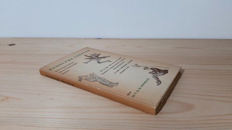 Tweedehands boek: De levensgeschiedenis van een beminnelijke Zwitser Rodolphe Töpffer van auteur F.K.H. Kossmann - Hardcover met stofomslag. De omslag is flink verkleurd evenals de eerste en laatste paar bladzijdes. Achterzijde omslag licht ingescheurd. Binnenin onbeschreven en netjes.