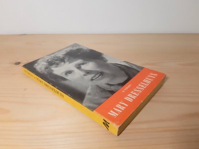 Boek met de titel: Mary Dresselhuys-Mimosa reeks