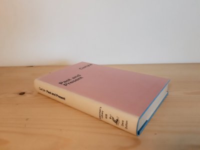Boek met de titel: Past and Present